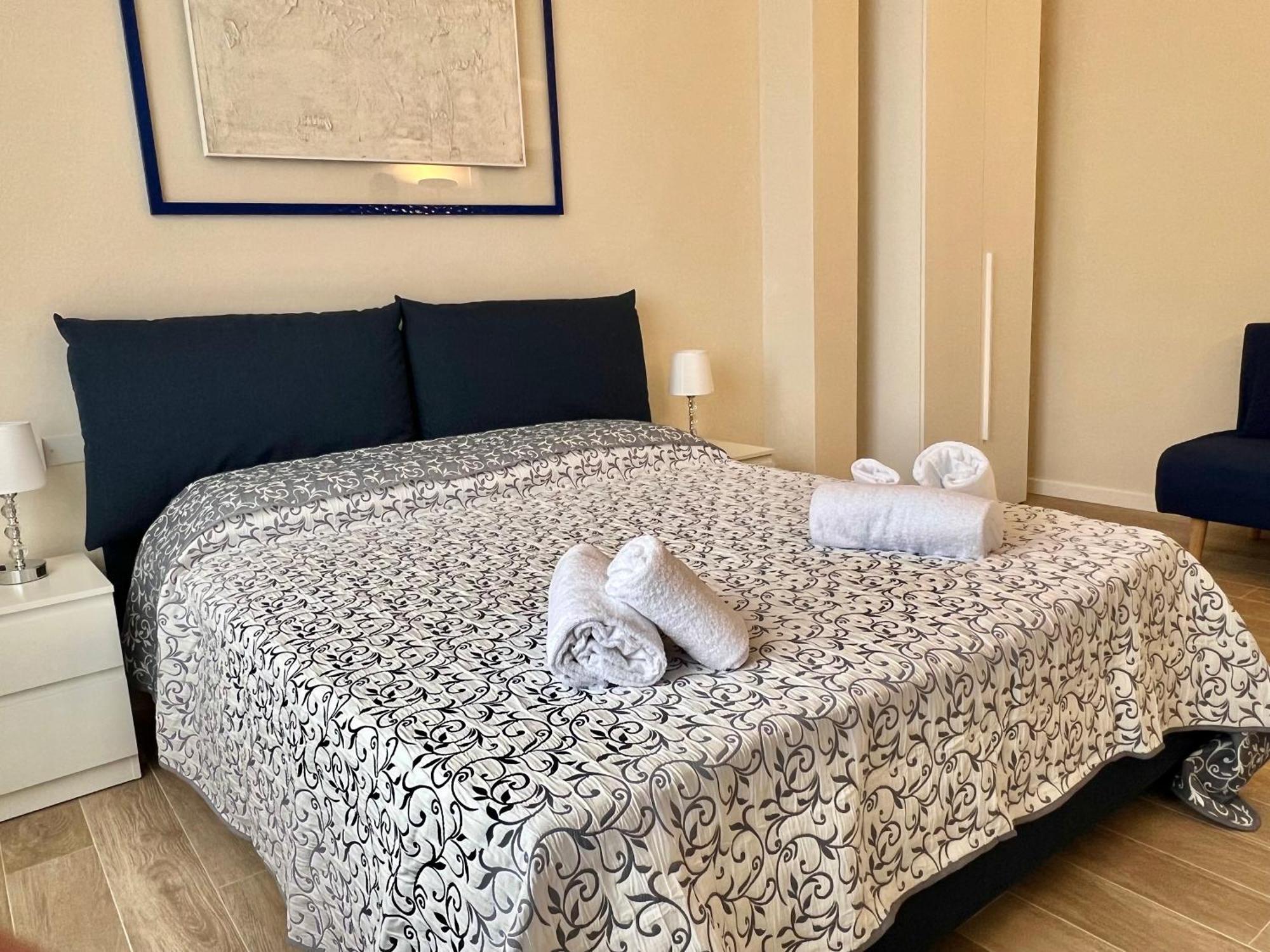 F&F Rooms بيزا المظهر الخارجي الصورة
