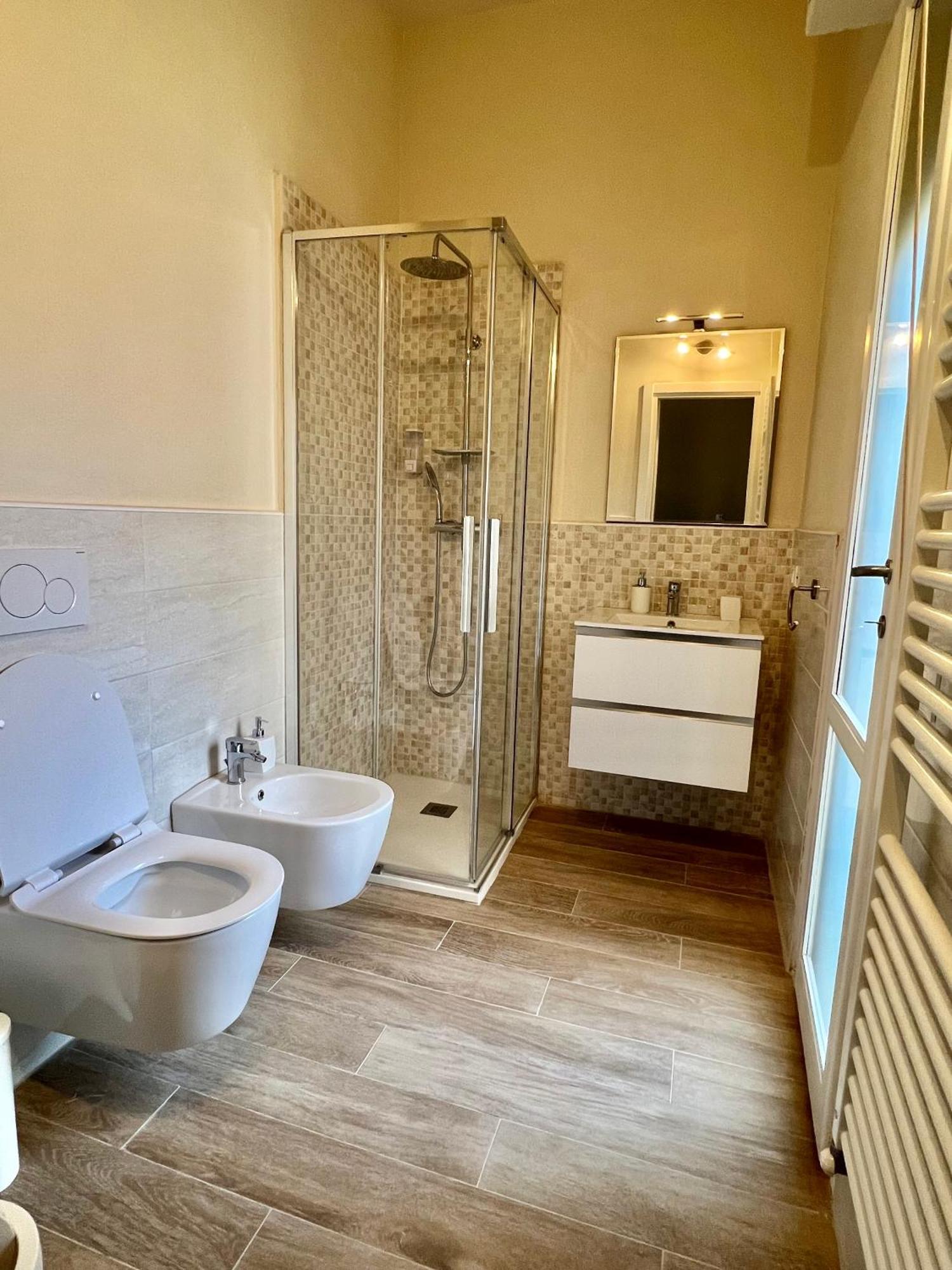 F&F Rooms بيزا المظهر الخارجي الصورة